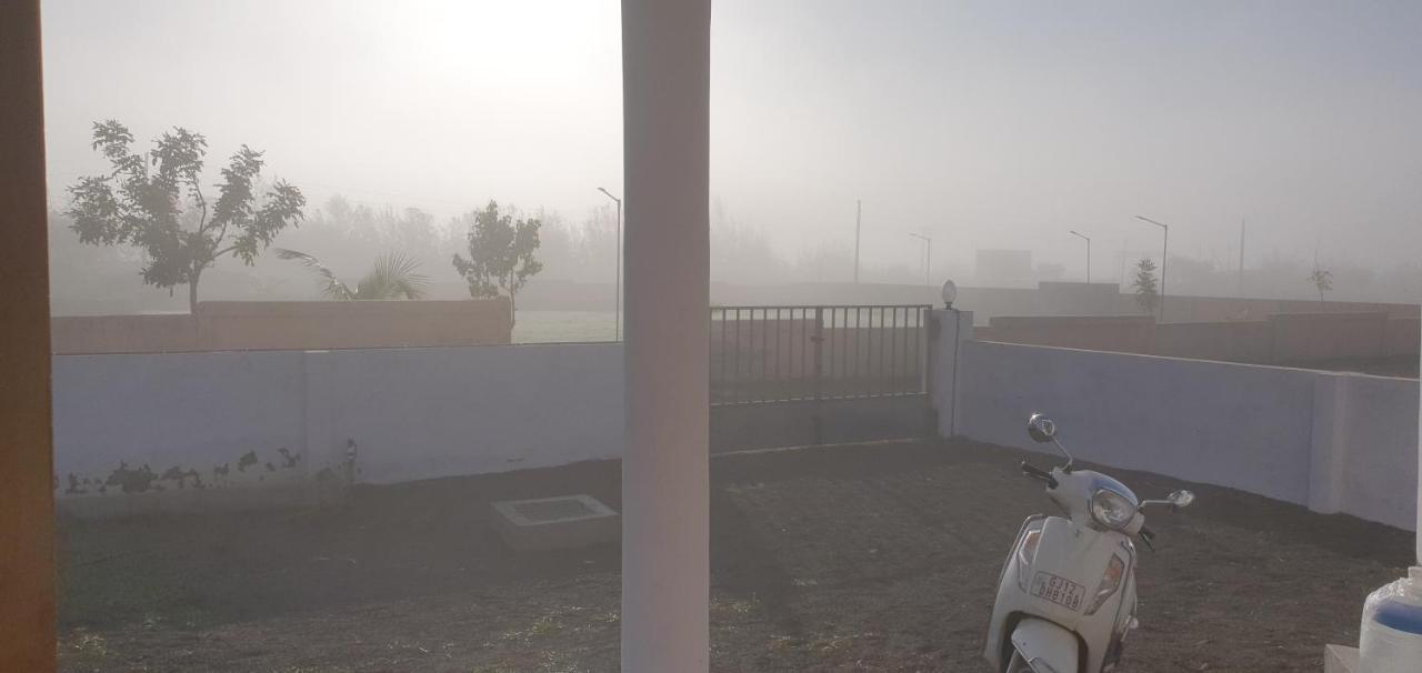 Krishna Farm & Forest Villa Bhuj Exteriör bild