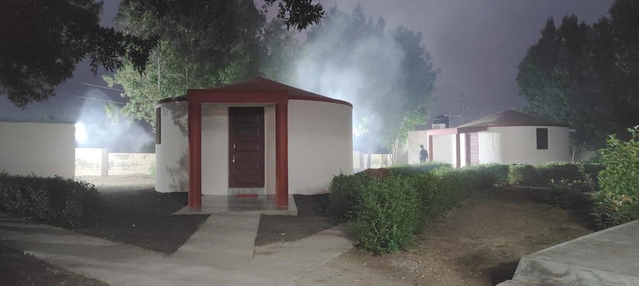 Krishna Farm & Forest Villa Bhuj Exteriör bild